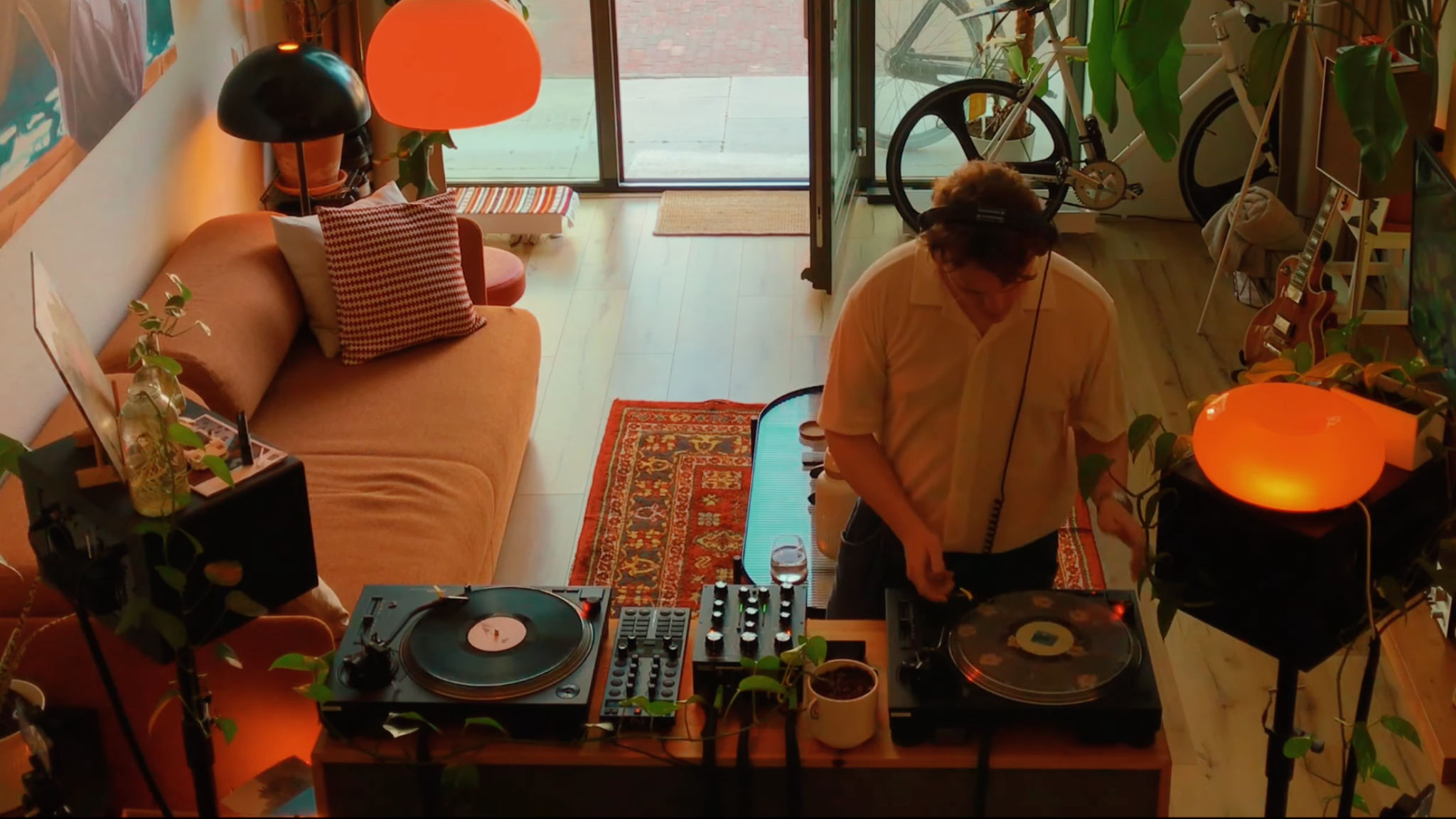 Peripheral · turntables